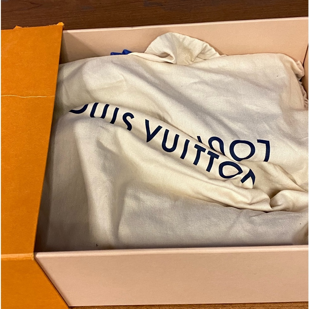 Louis Vuitton” Rivoli “high top sneaker boot - Picture 7 of 12